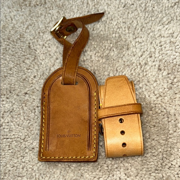 Louis Vuitton Handbags - Louis Vuitton Tan Luggage Tag Set